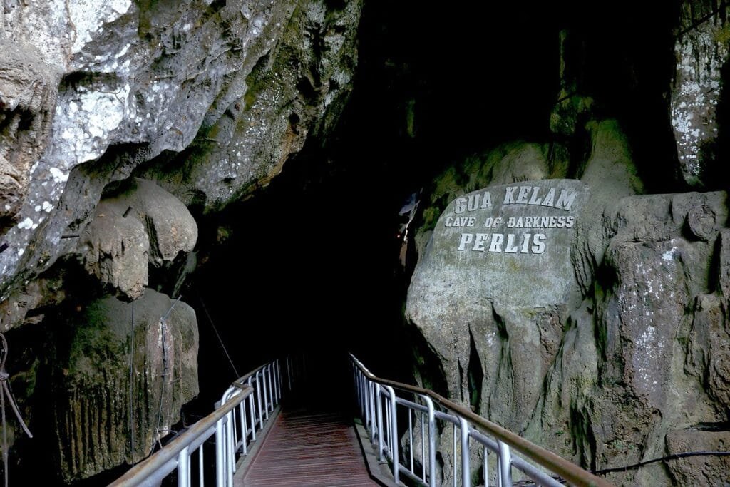 Gua Kelam 