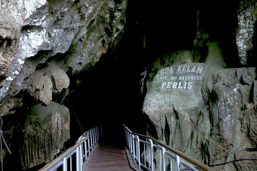 Gua Kelam 